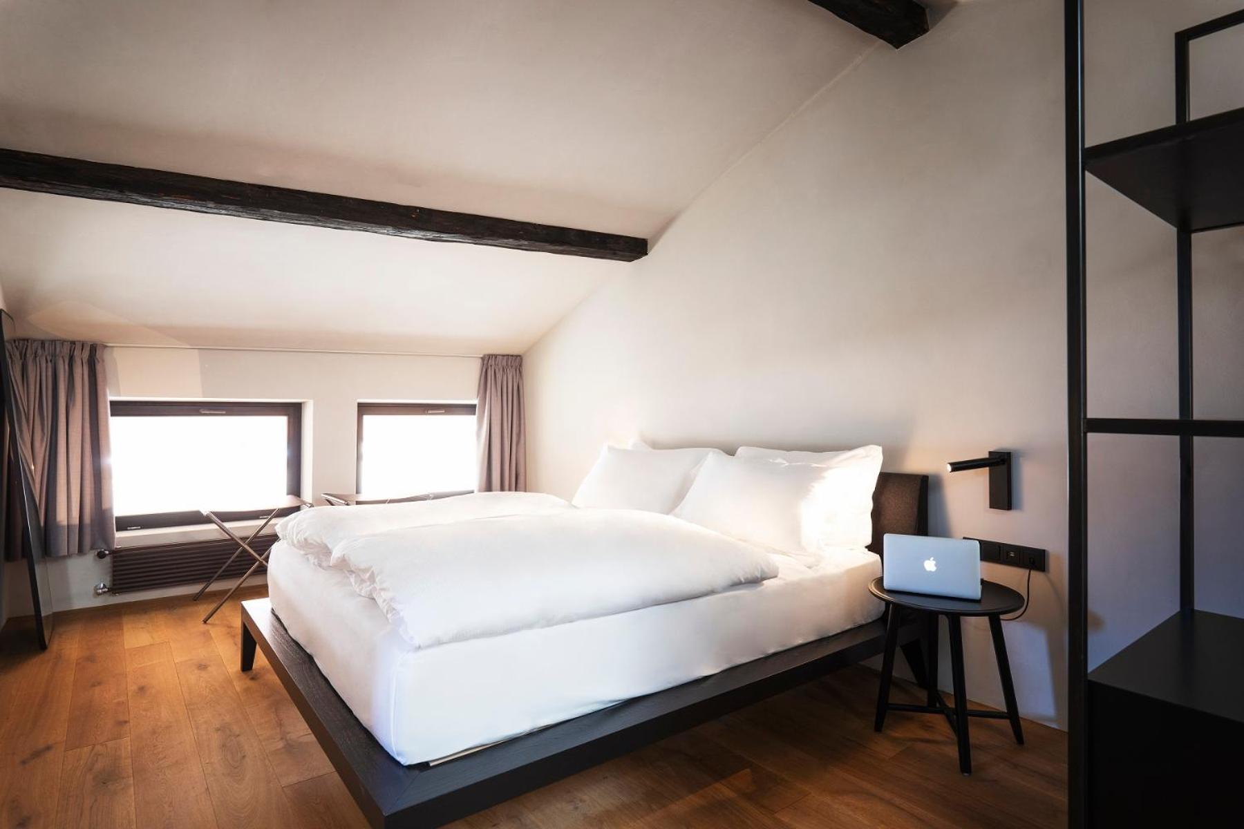 Goldenstern Townhouse Hotel 4*